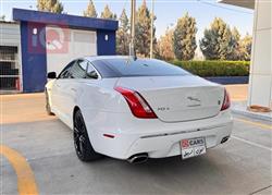 جاكوار XJ